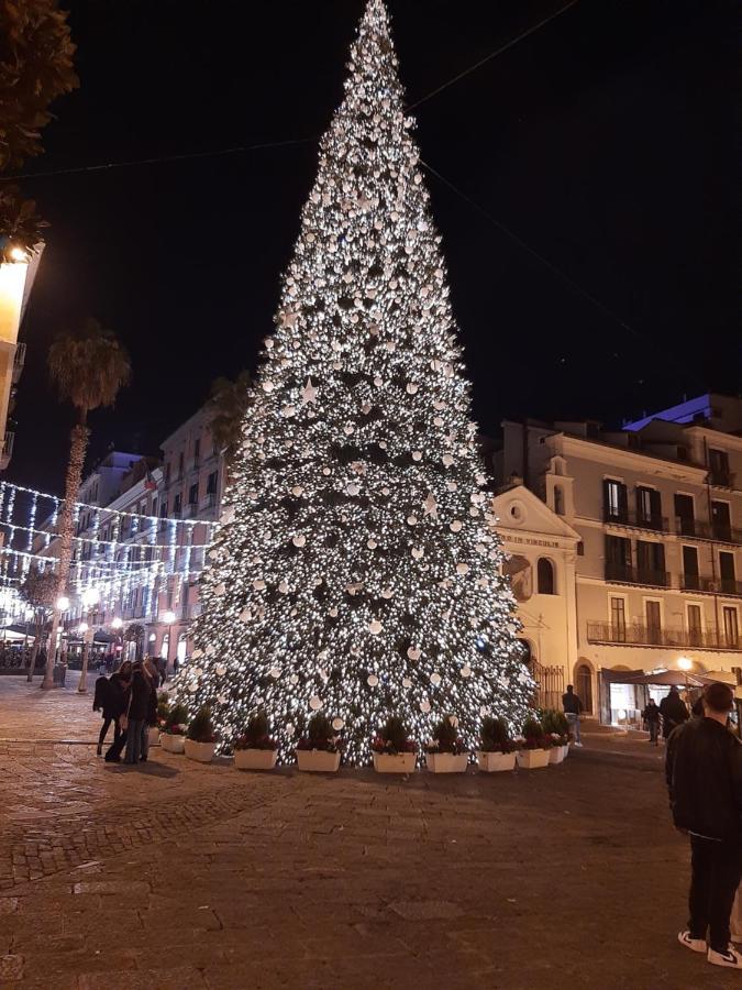 Appartamento Al Crocifisso...Da Nonna Pia Salerno Esterno foto