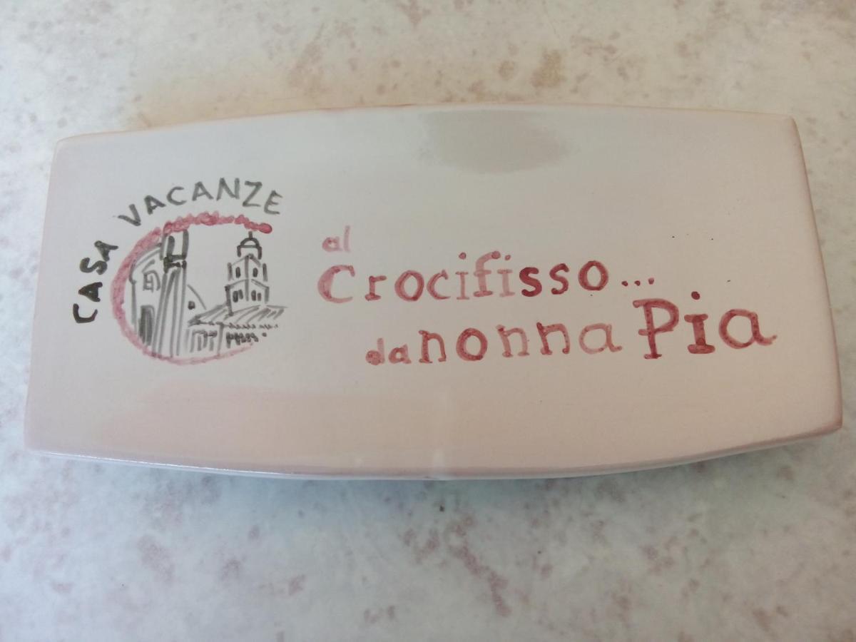 Appartamento Al Crocifisso...Da Nonna Pia Salerno Esterno foto