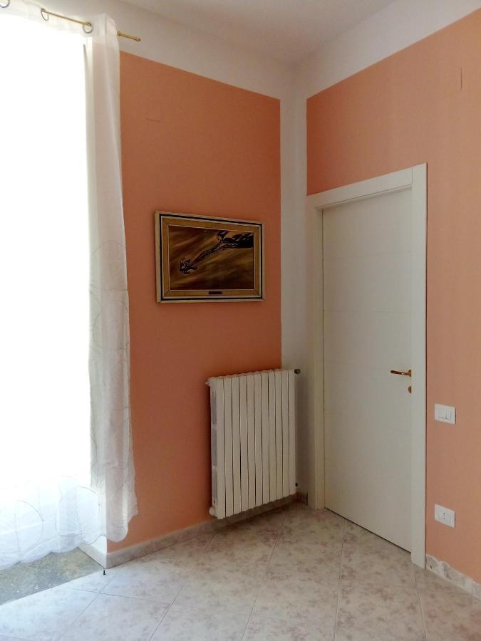 Appartamento Al Crocifisso...Da Nonna Pia Salerno Esterno foto